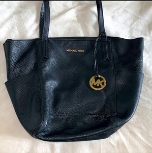 Michael Kors Black leather tote